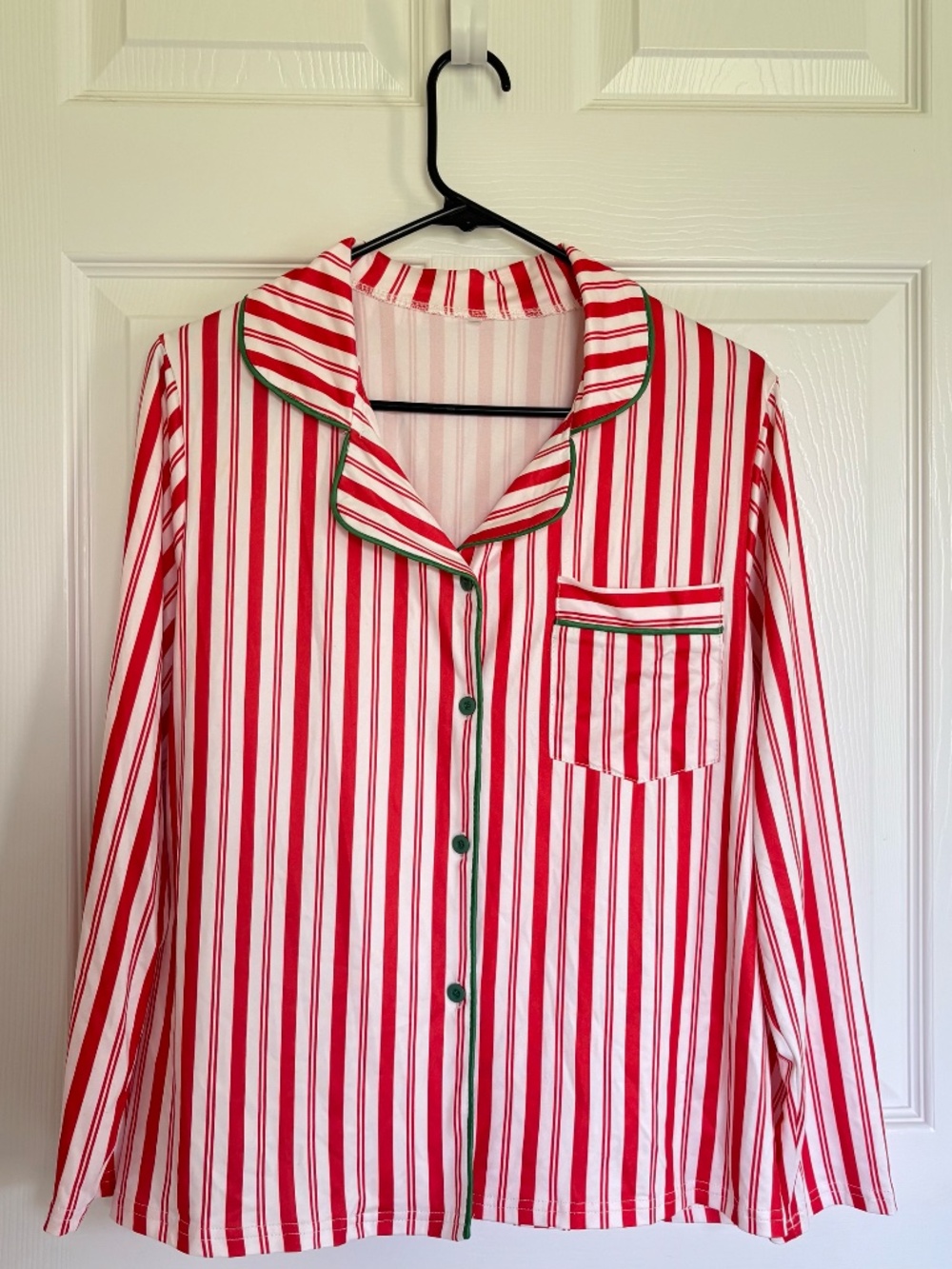 Unbranded Womens M Candy Cane Striped Pajama Top Red White Christmas Sleepwear